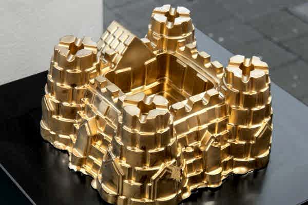 Büyük Self_Love_Install_Low_Anna_Laudel_Istanbul_2025_3